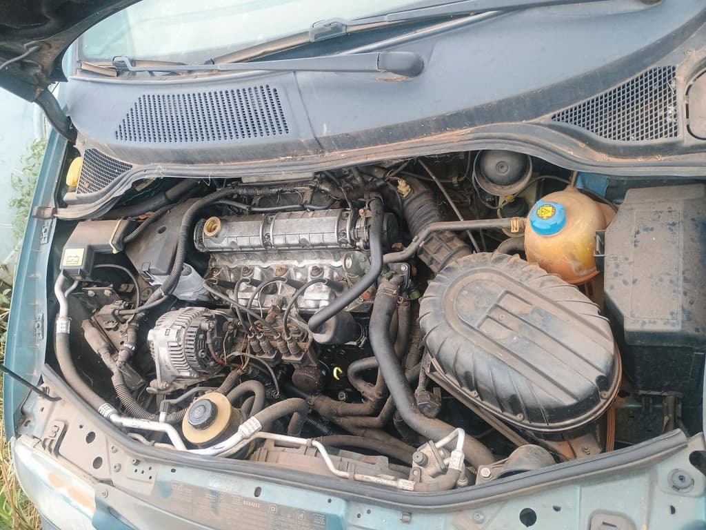 Renault Scenic RXE 2.0 2000 — foto 7