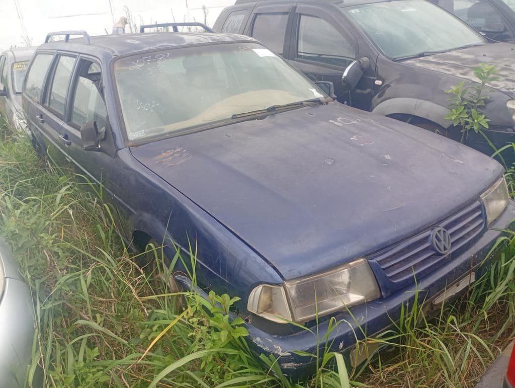Volkswagen Quantum 1996, azul