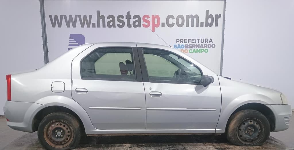 Renault Logan EXP 1016v 2012, prata