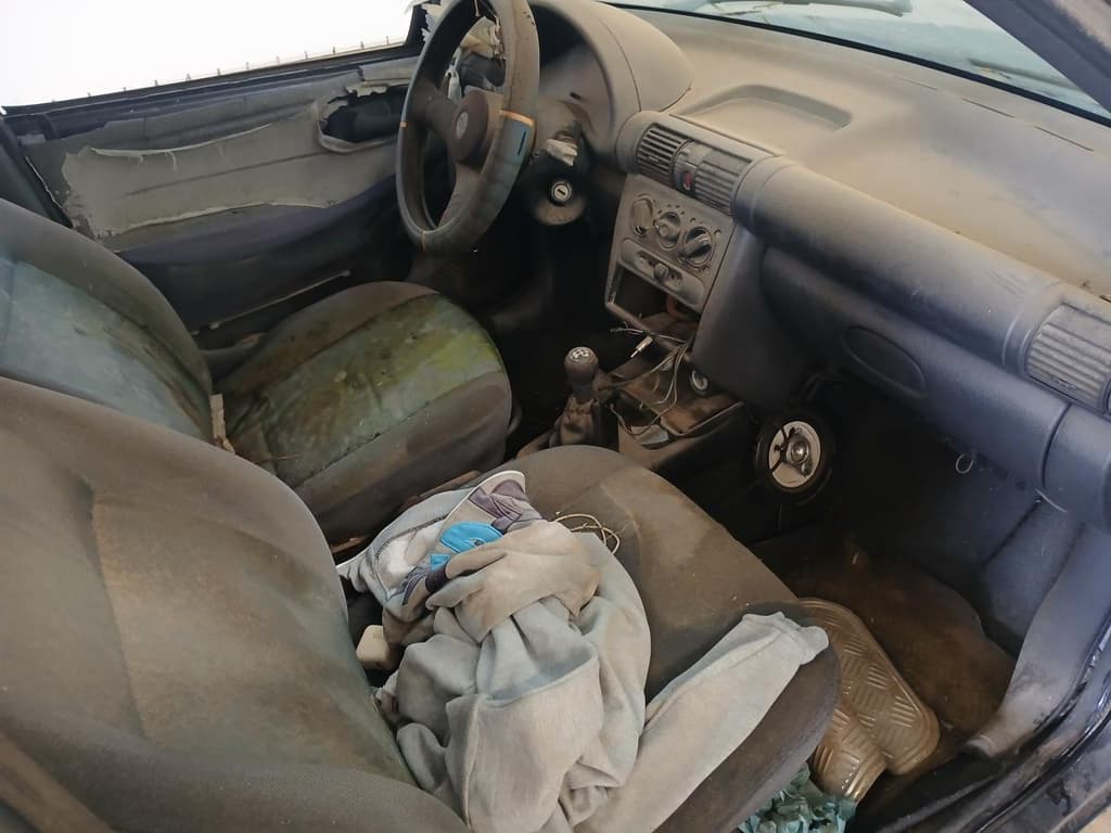 Chevrolet Corsa Mileniun 2002 — foto 3