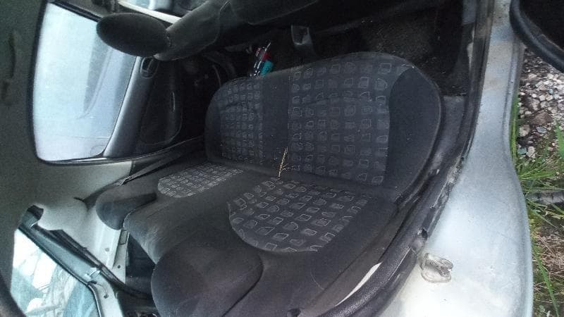 Peugeot 206 14 Presenc 2004 — foto 9