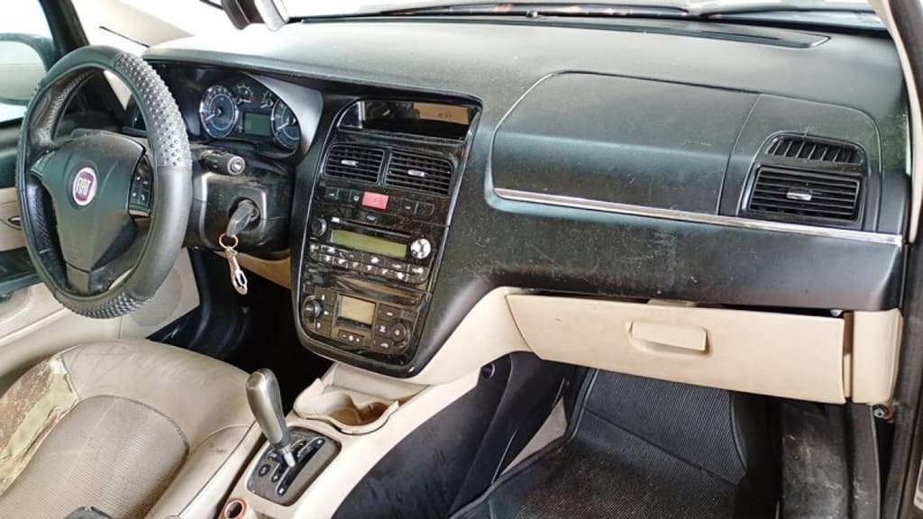Fiat Linea Absolute Dual 2010 — foto 5
