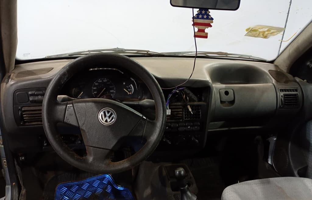 Volkswagen GOL 1000i 1995 — foto 5