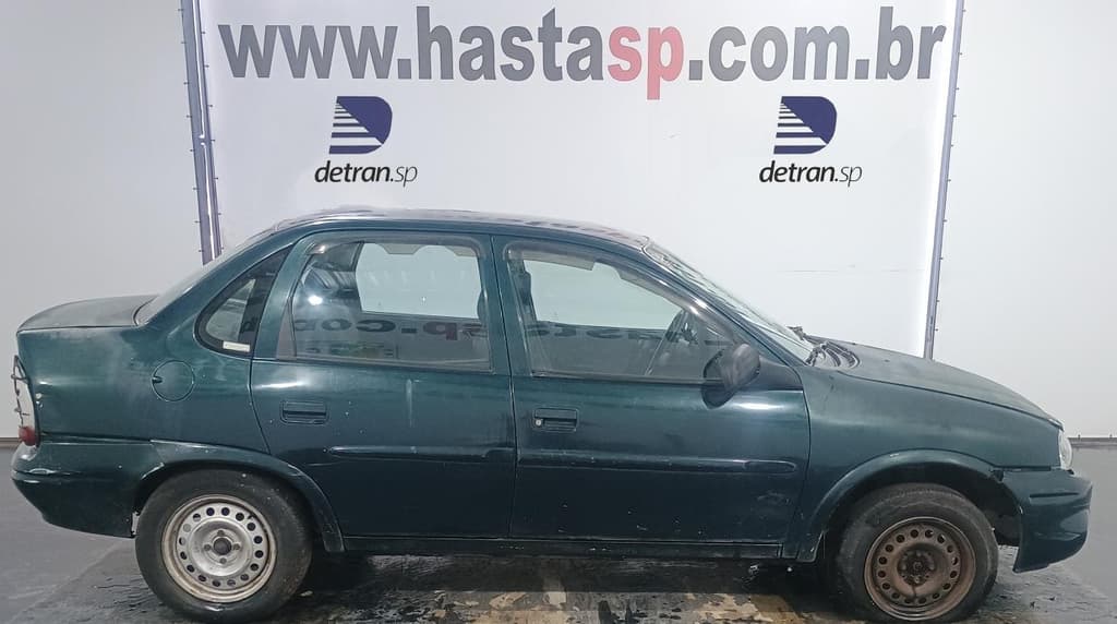Chevrolet Corsa Wind 2001 — foto 1