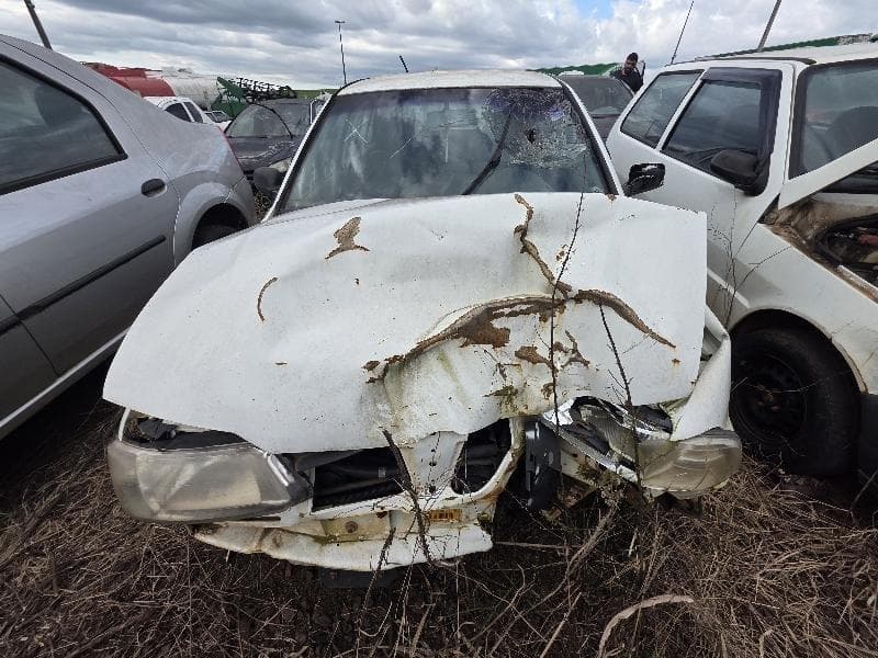 Volkswagen GOL 16V 1999 — foto 4