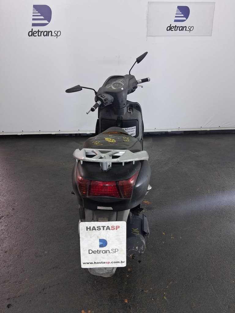 Honda Lead 110 2010 — foto 3
