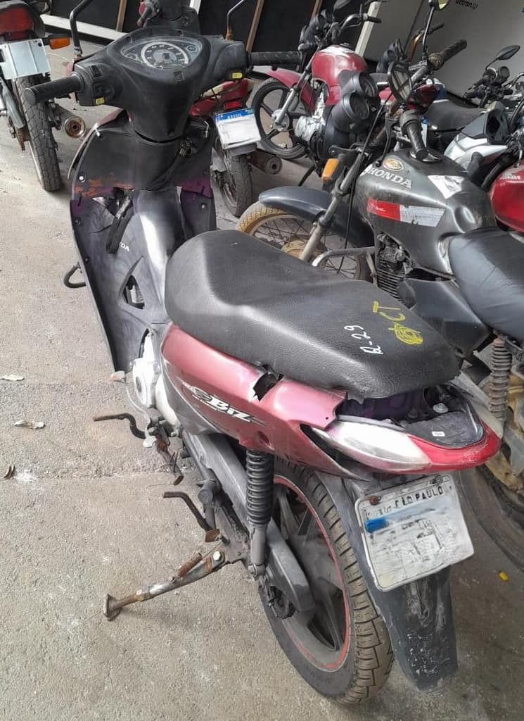 Honda BIZ 125 2012 — foto 3