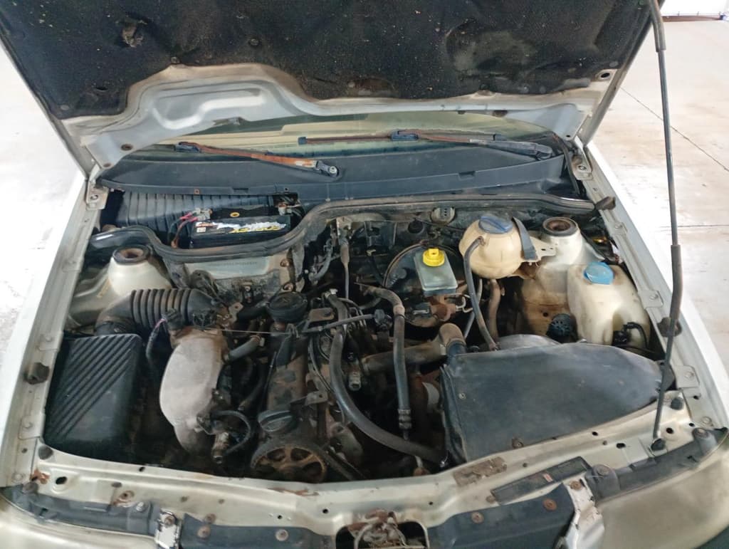 Volkswagen Saveiro 2001 — foto 5