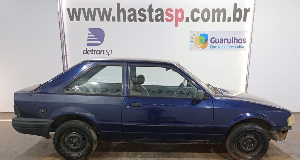 Ford Escort 1.0 Hobby 1996, azul