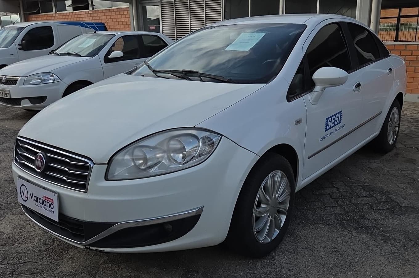 Fiat Linea Essence 1.8 de 2016