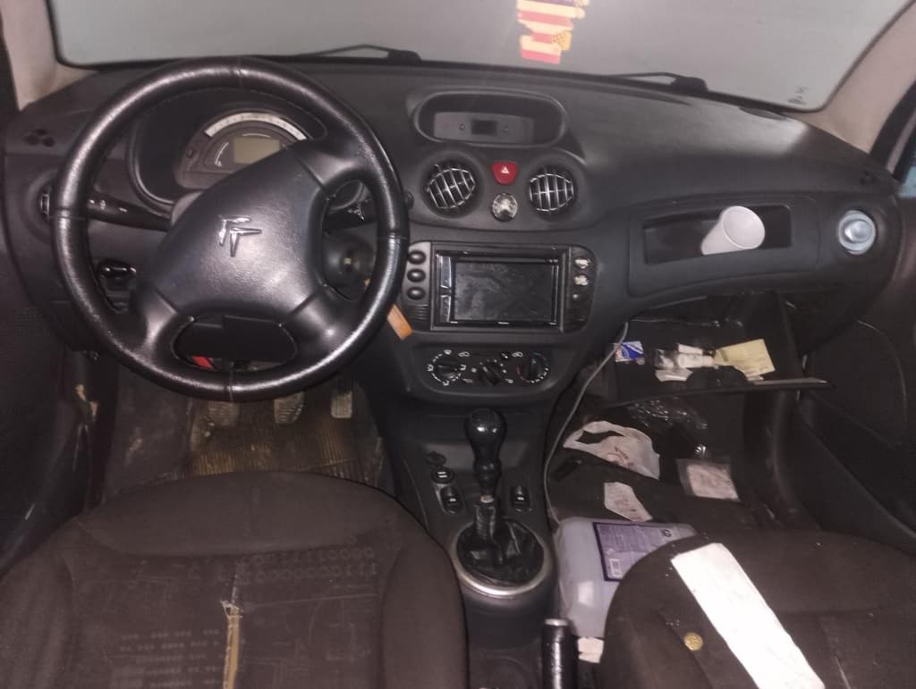 Citroën C3 GLX 14 Flex 2006 — foto 5