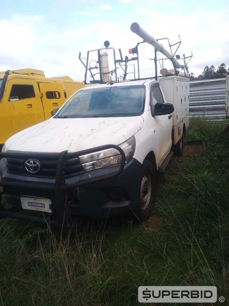 Toyota Hilux 2017 — foto 16