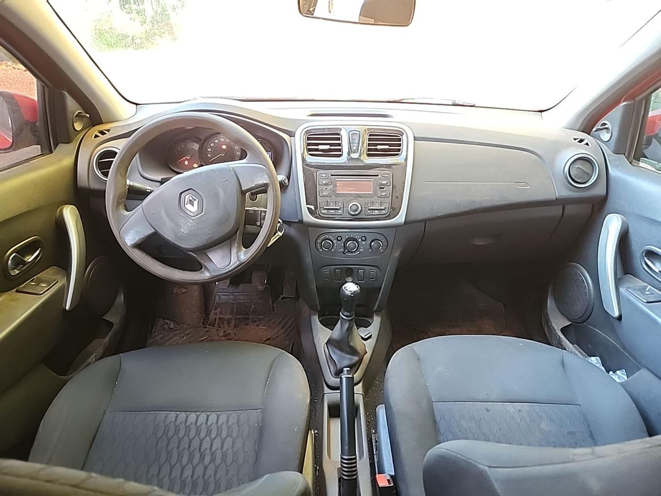 Renault Sandero Expr 16 2016 — foto 8