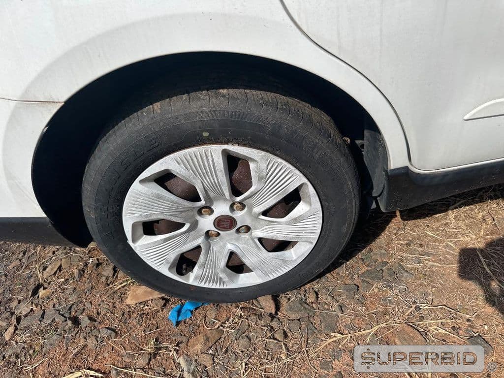 Fiat Siena Attractiv 1.4 2016 — foto 6