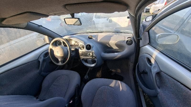 Ford KA 1997 — foto 5