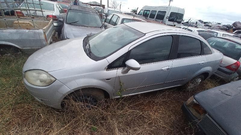 Fiat Linea 16V 2009 — foto 2