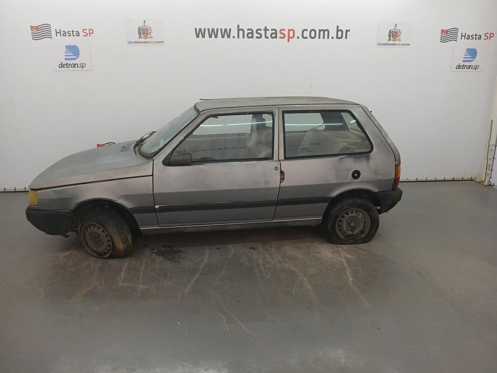 Fiat UNO Mille EX 1999, cinza
