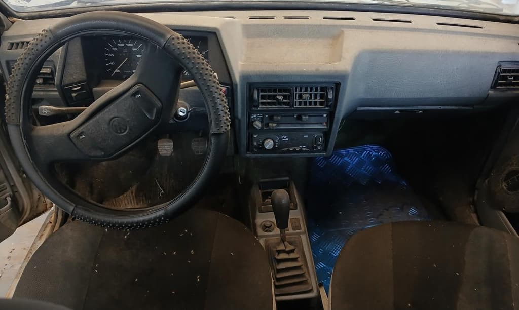 Volkswagen GOL CL 1.8 MI 1992 — foto 5
