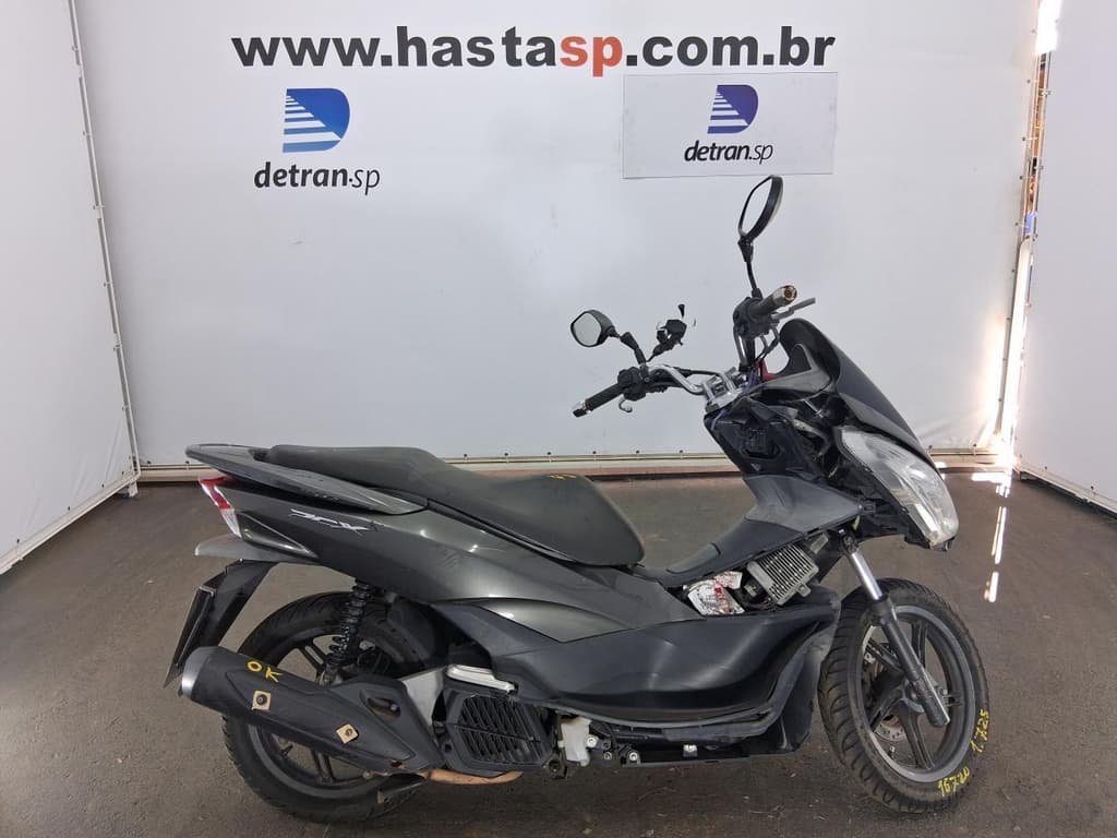 Honda PCX 150 2017 — foto 2