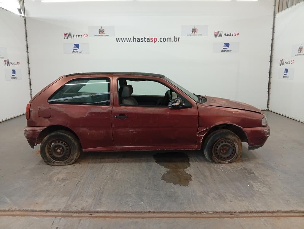 Volkswagen GOL 1000i 1996, vermelha