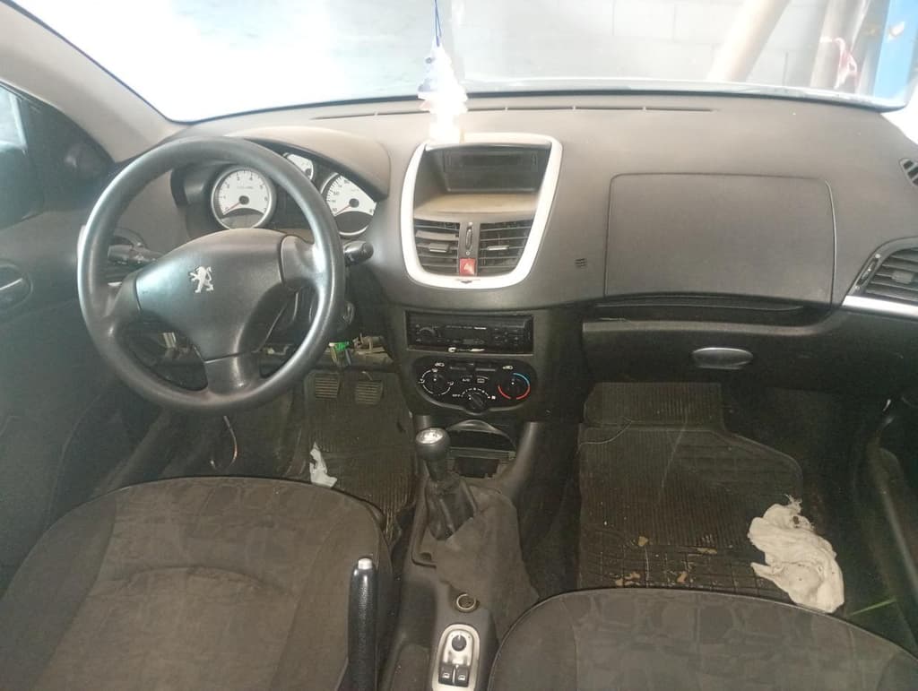 Peugeot 207hb XR S 2011 — foto 6