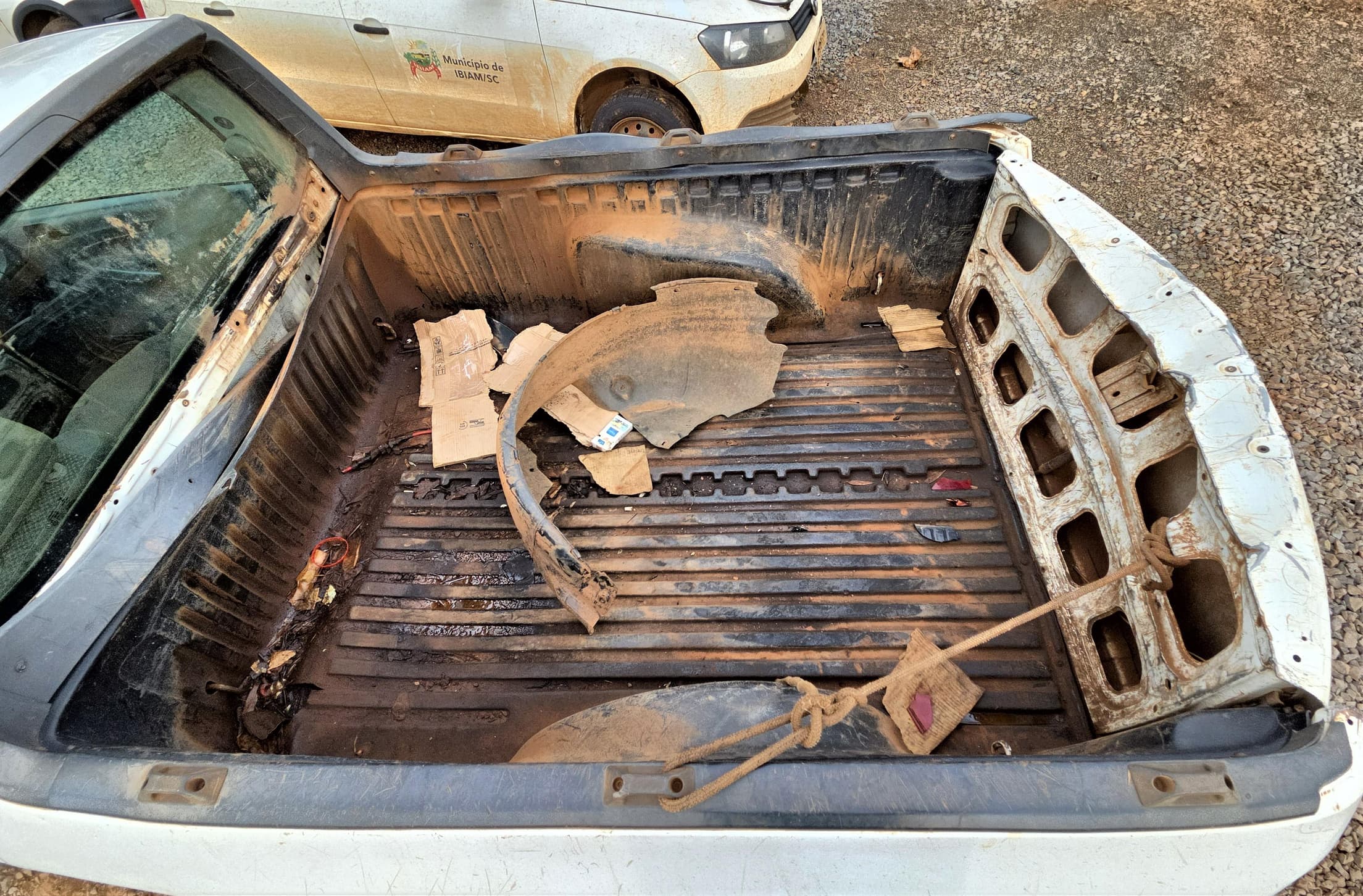 Volkswagen Saveiro CS ST MB 2015 — foto 2