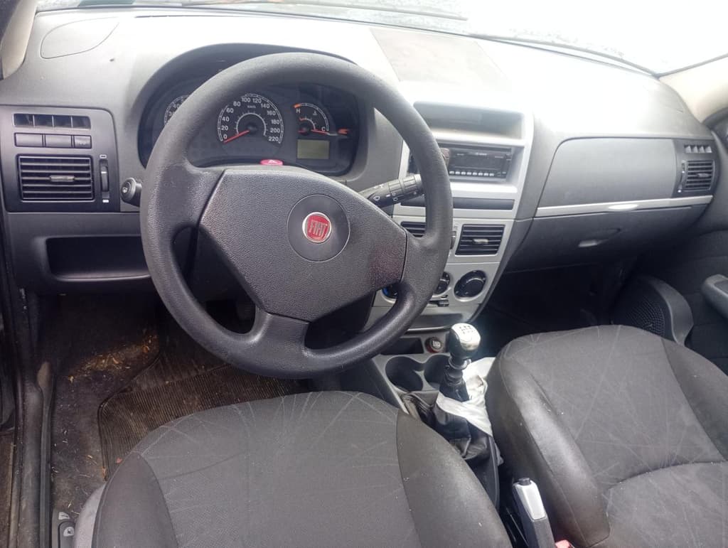 Fiat Siena ELX Flex 2010 — foto 1