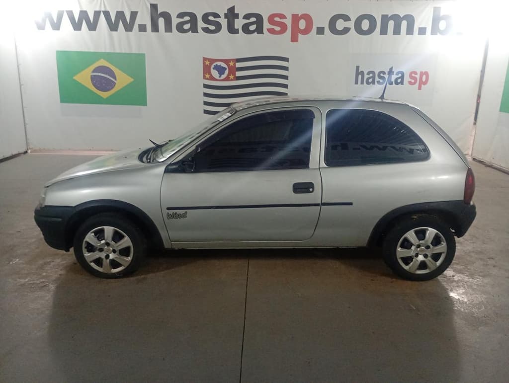 Chevrolet Corsa Wind 1996 — foto 1