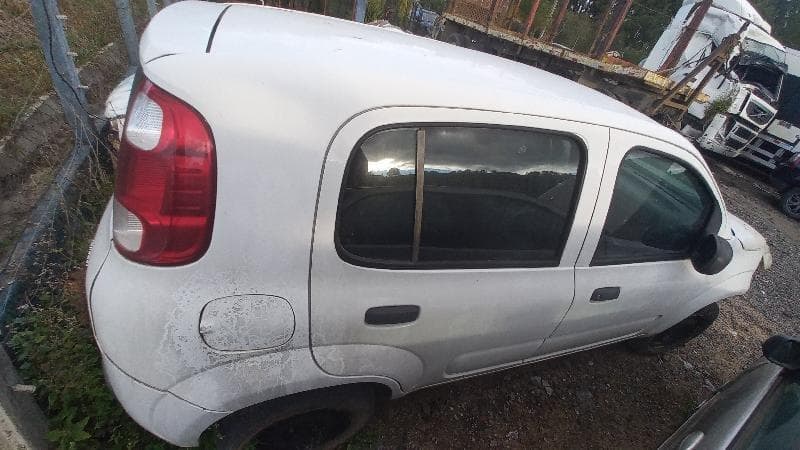 Fiat UNO Vivace 1.0 2014 — foto 8
