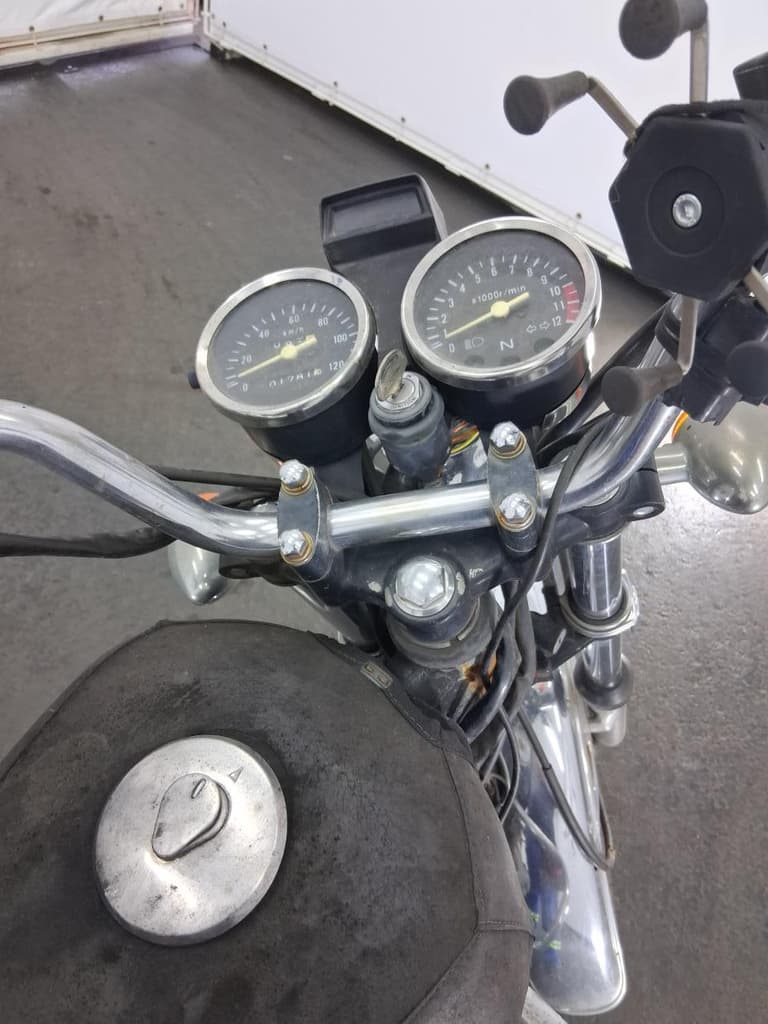 Suzuki Intruder 125 2008 — foto 7
