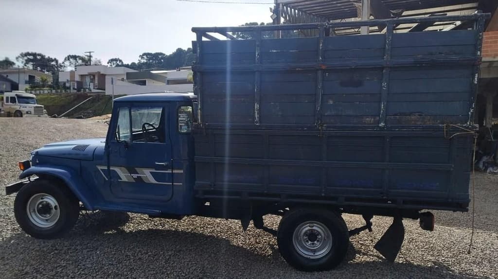 Toyota Bandeirante - 1979 — foto 3