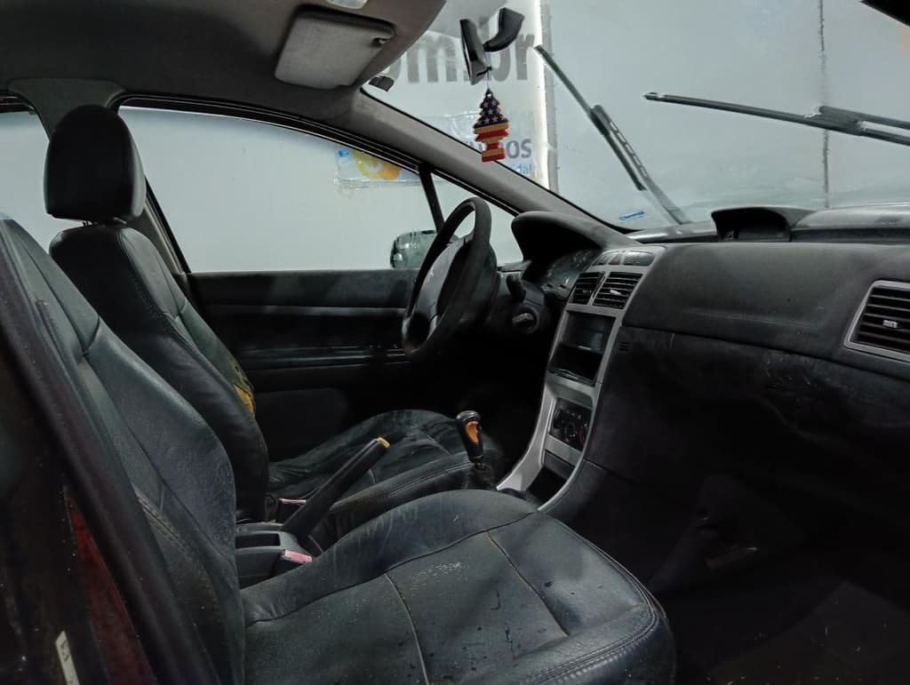 Peugeot 307 2008 — foto 5