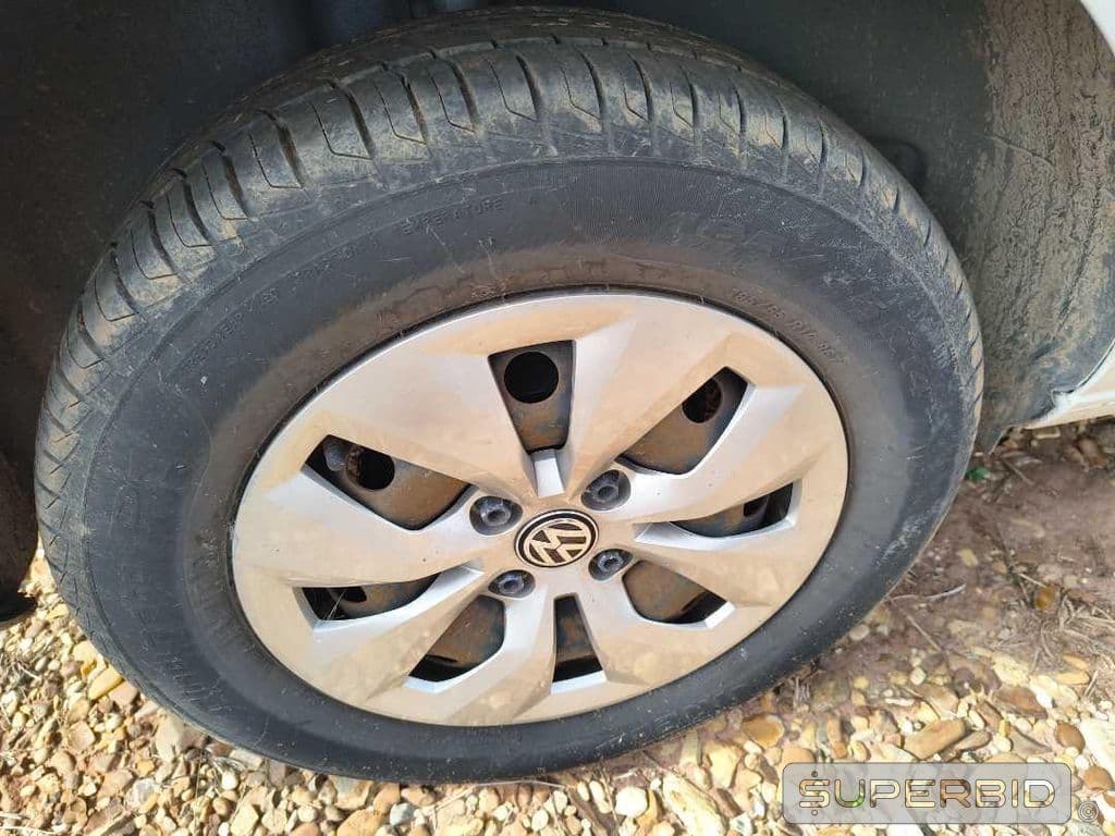 Volkswagen Voyage TL MB 2016 — foto 17