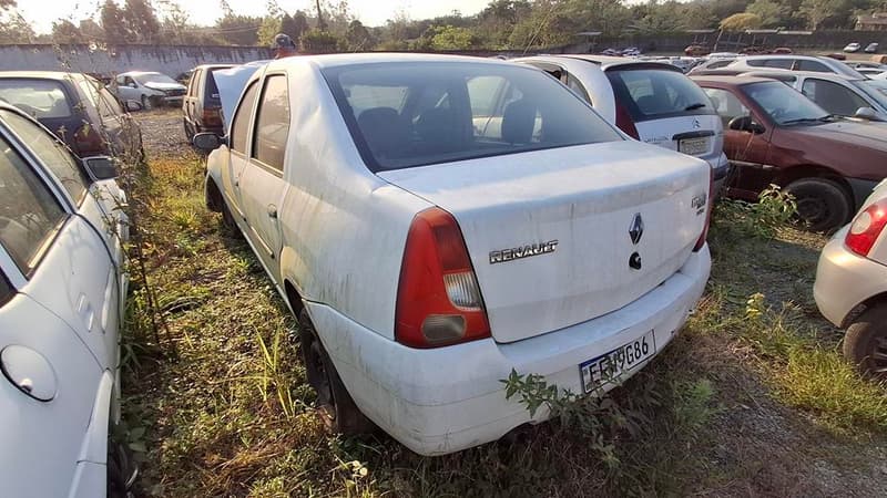 Renault Renault/logan AUT 1016v 2009