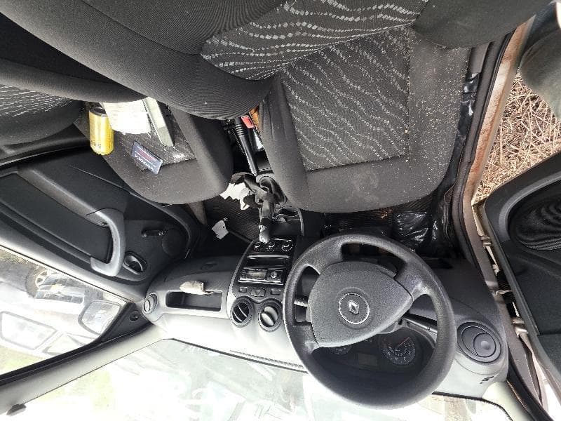 Renault Logan AUT 1016v 2013 — foto 3