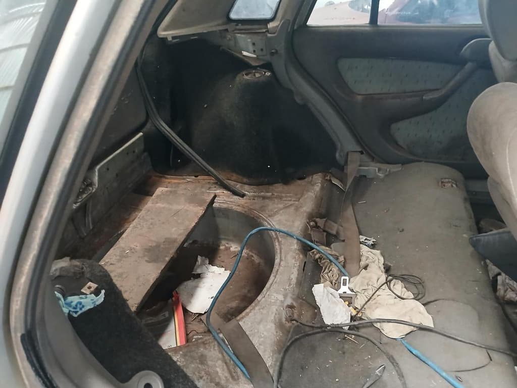 Volkswagen GOL 16V 1999 — foto 6