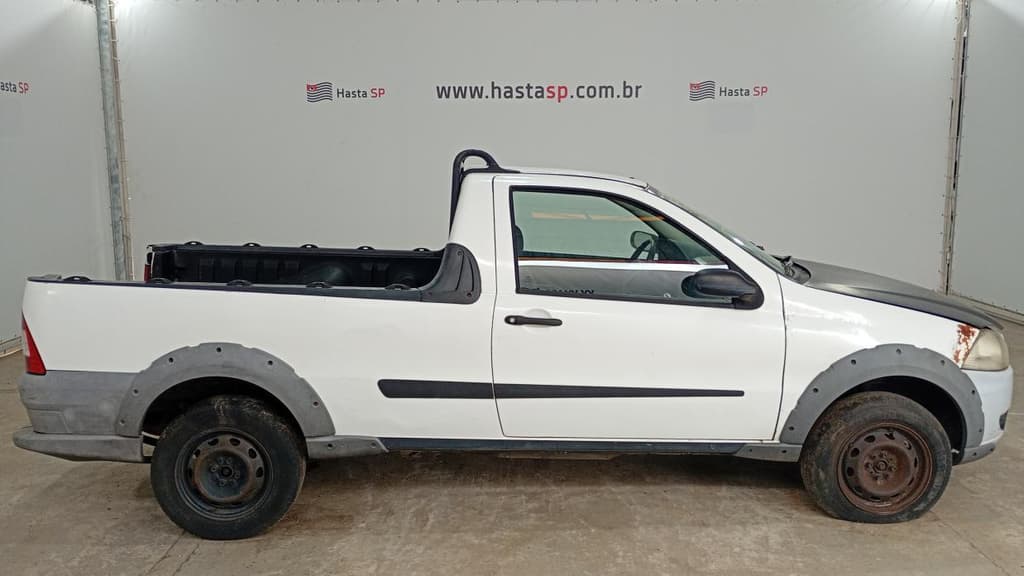 Fiat Strada Working 2010, branca