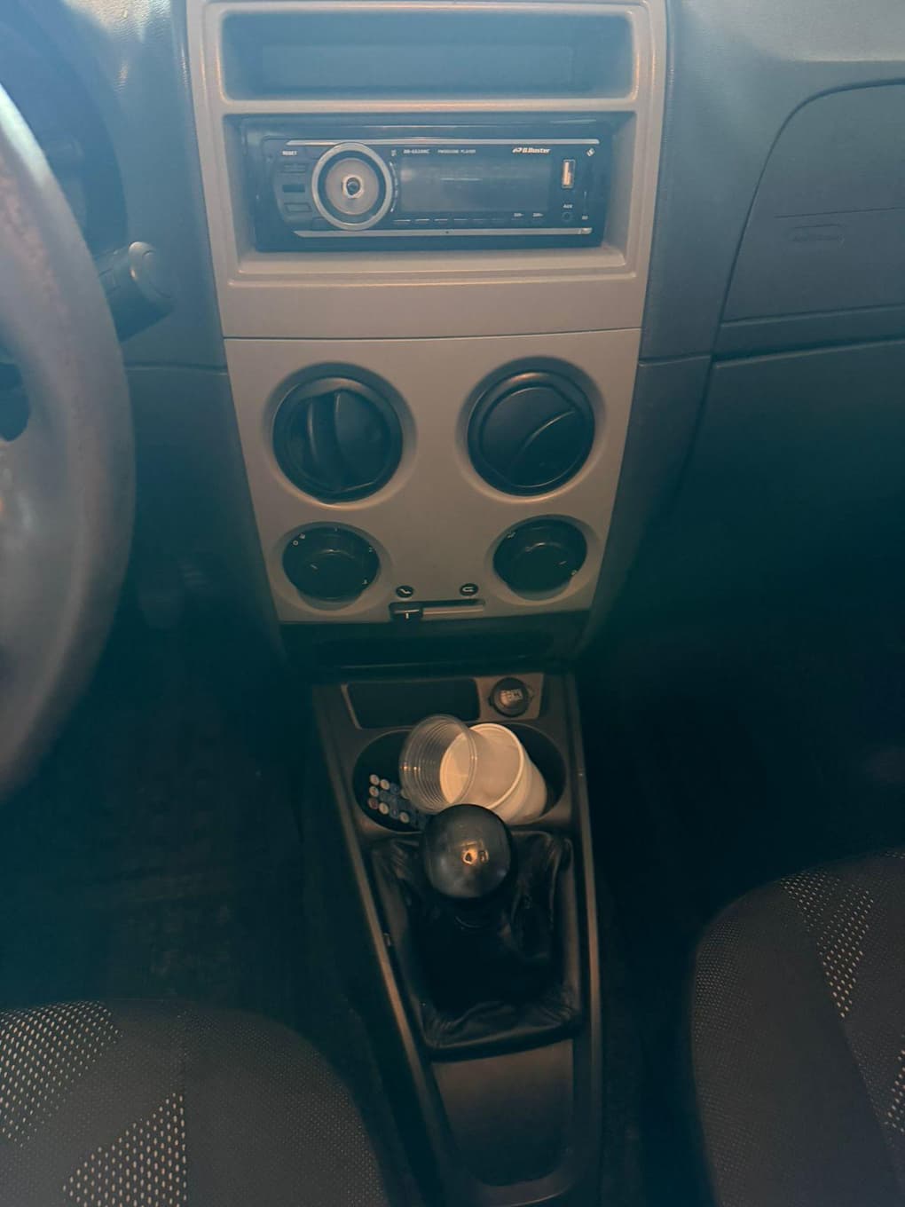 Fiat Palio Fire - 2014 — foto 12