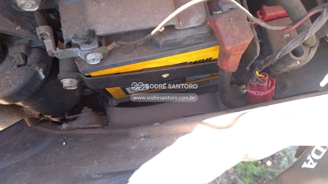 Honda Xre 300 2016 — foto 11