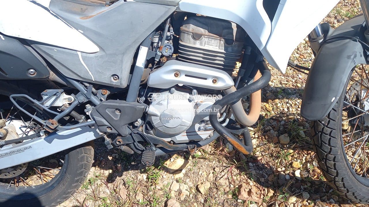 Honda Xre 300 2016 — foto 6