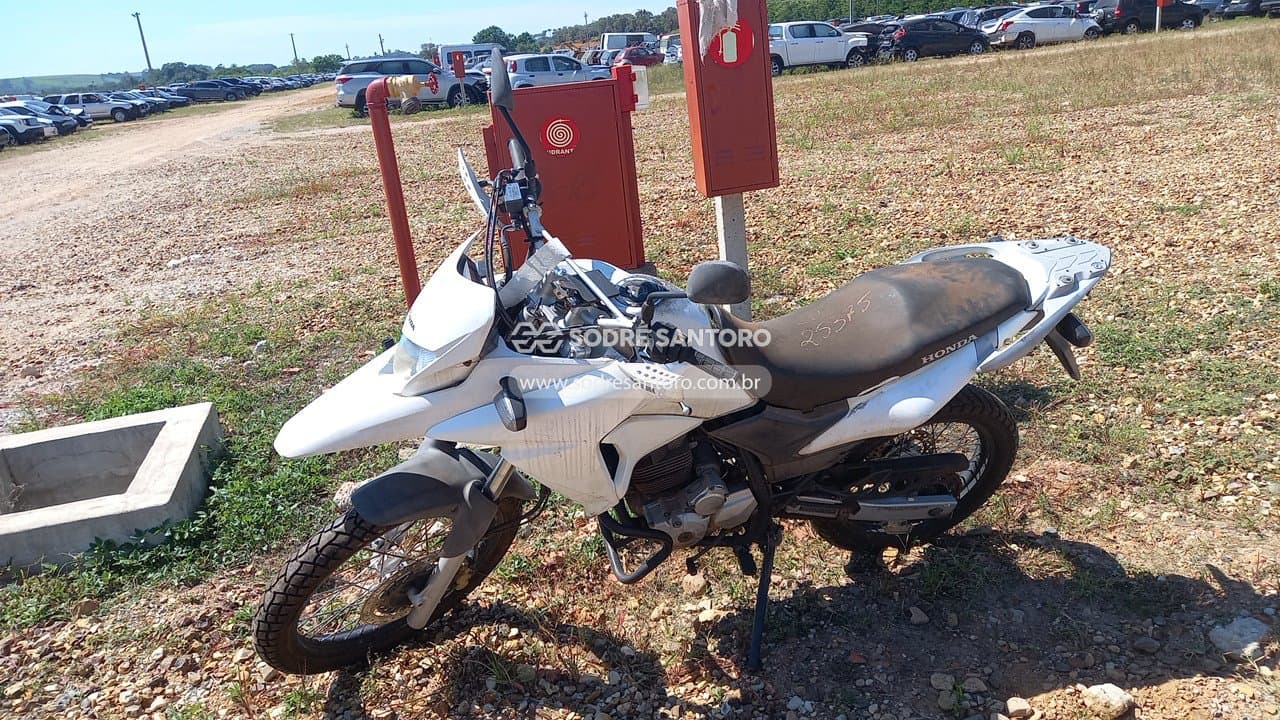 Honda Xre 300 2016 — foto 3