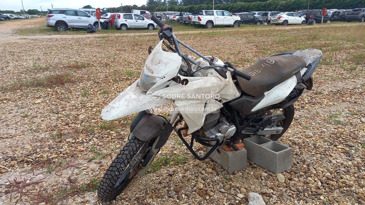 Honda Xre 300 2018 — foto 3