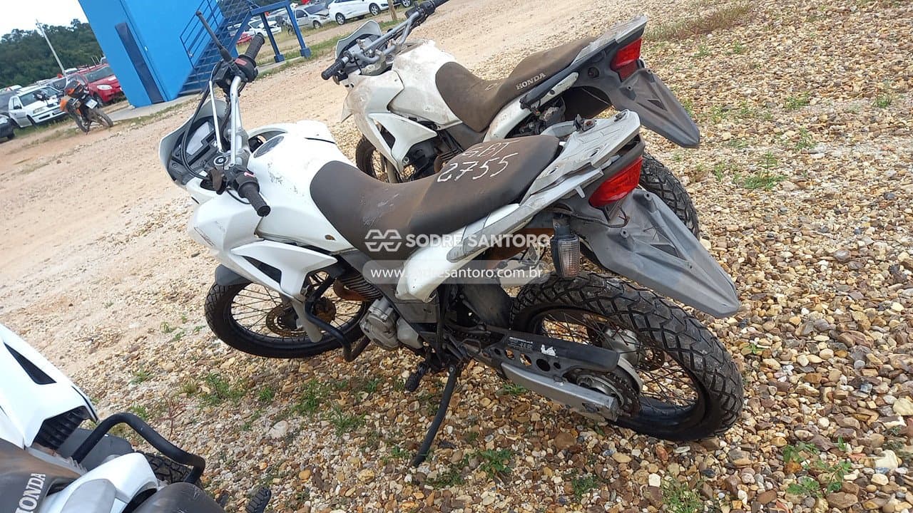 Honda Xre 300 2016 — foto 2