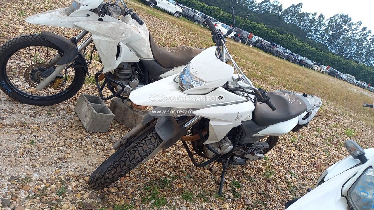 Honda Xre 300 2016 — foto 3