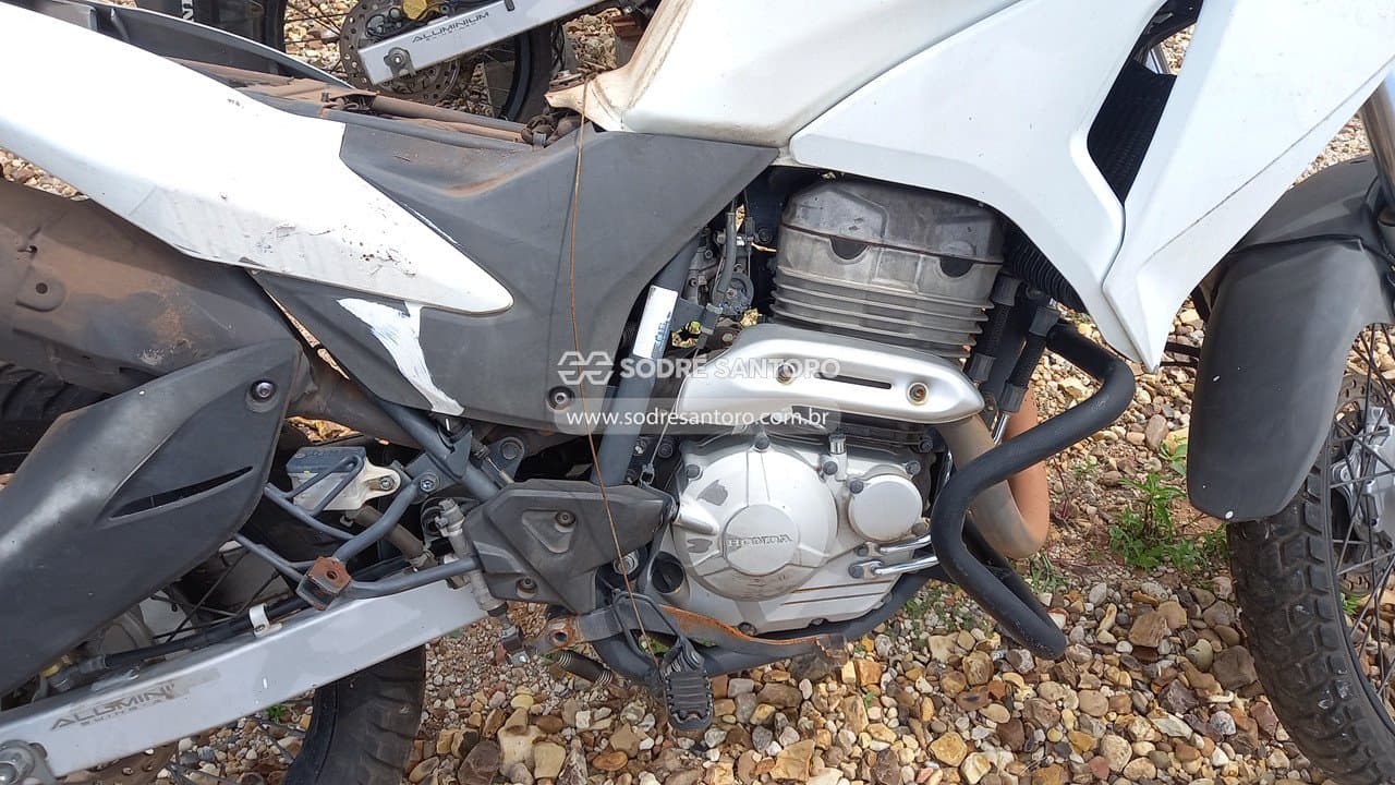 Honda Xre 300 2016 — foto 6