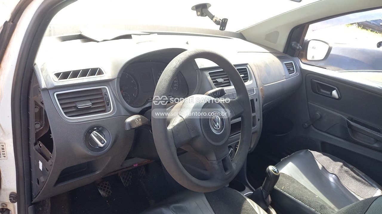 Volkswagen Spacefox. 2014 — foto 6