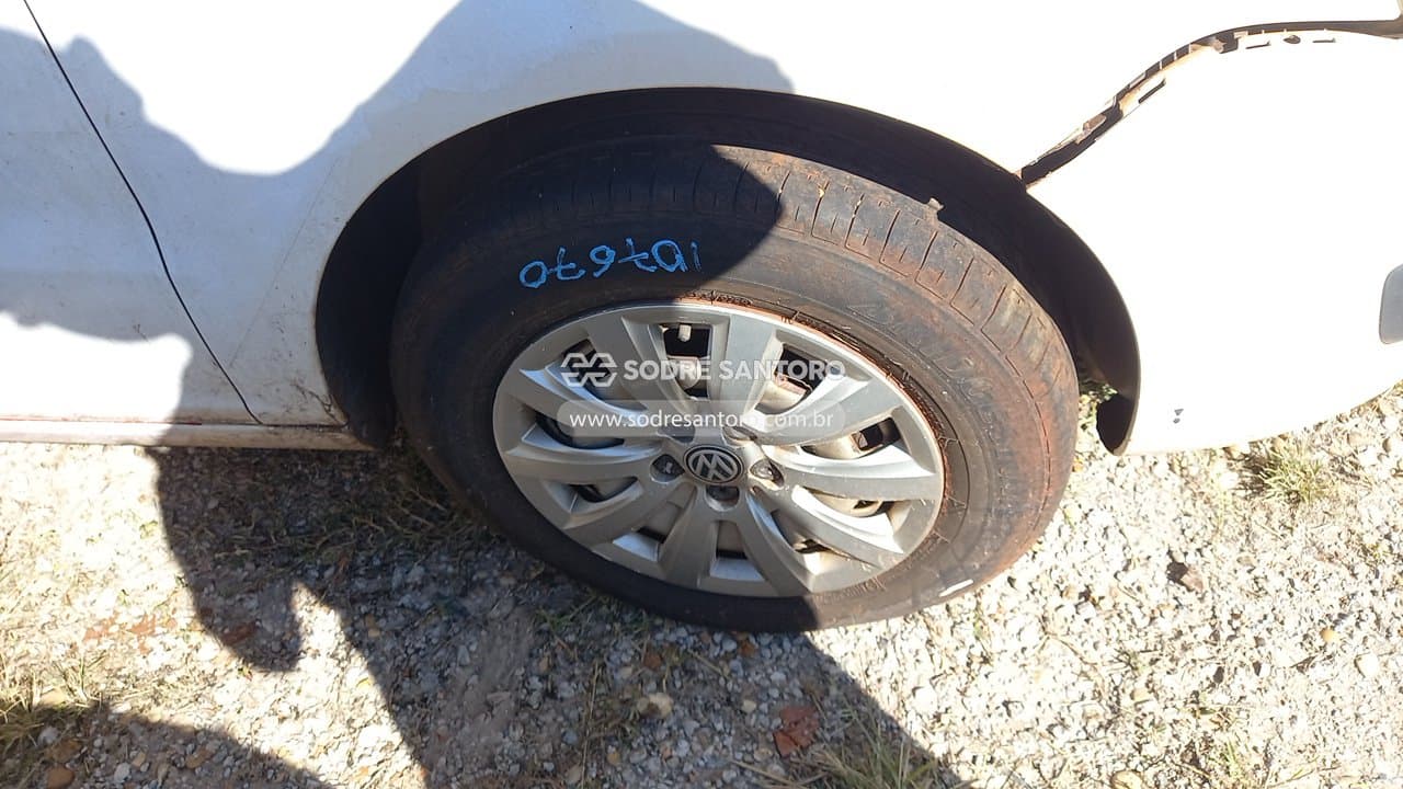 Volkswagen Spacefox 2014 — foto 9