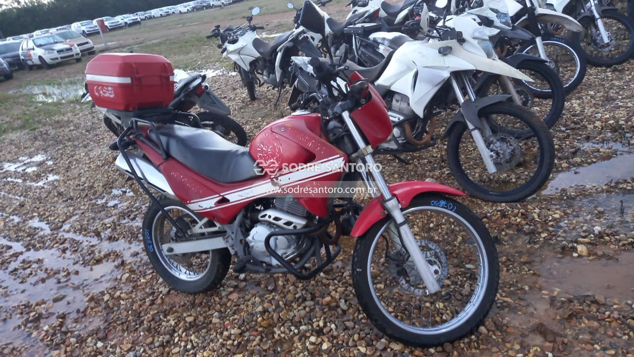 Honda Nx-4 Falcon 400 2002, vermelha
