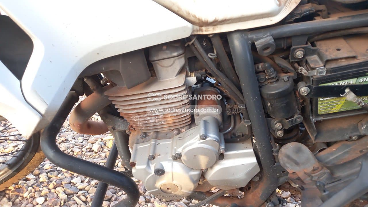 Honda Xre 300 2016 — foto 6
