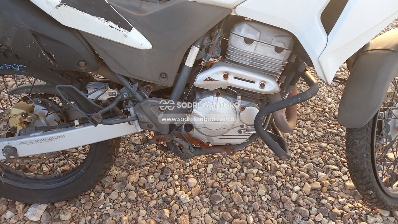 Honda Xre 300 2016 — foto 5